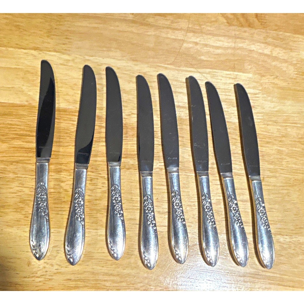 Wm. A. Rogers Sectional Knives, Stainless Steel Blades, Silver Plated Handle, 8